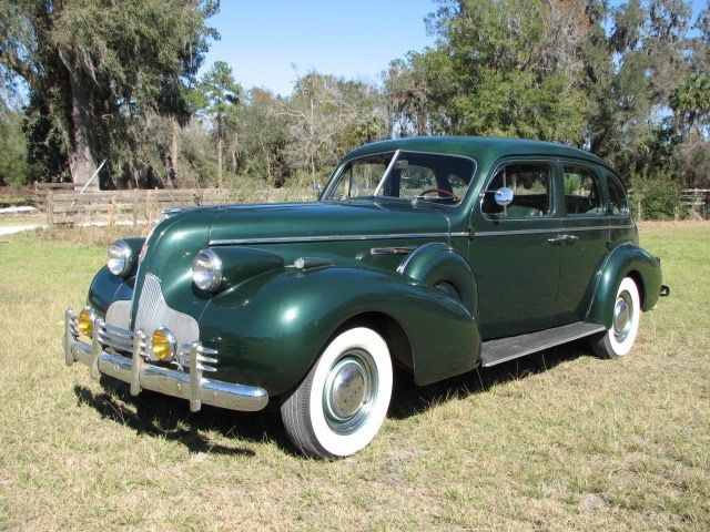 1939 Buick Roadmaster - photo 2