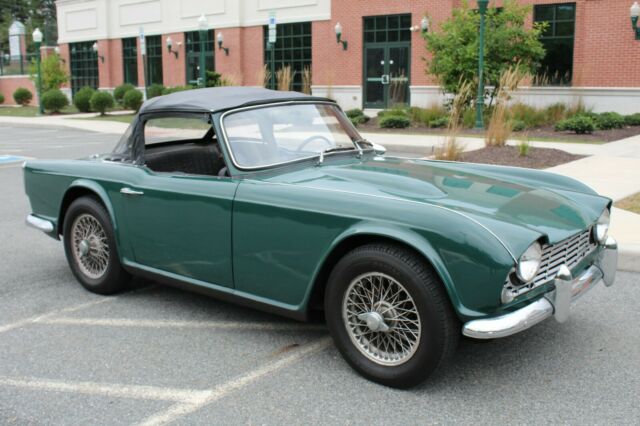 1962 Triumph TR4 - photo 2