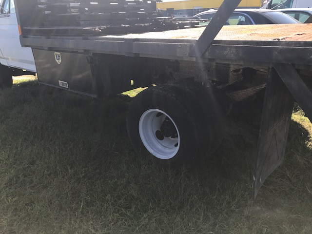 1992 Ford F-450 - photo 3