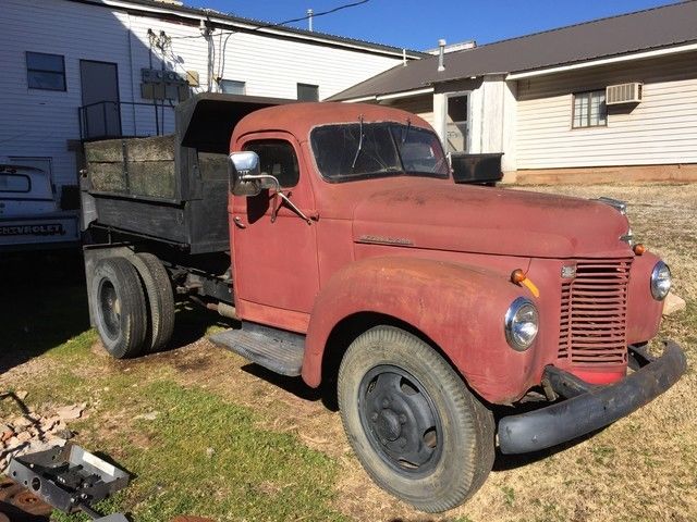 Dumptruck works great. Cool vintage truck 1946 International Harvester Dump Truck International Dumptruck