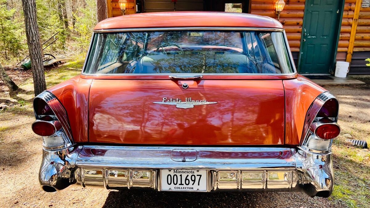 1957 Buick Estate Wagon - photo 2