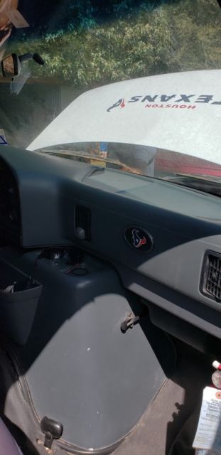 1992 Ford E-Series Van - photo 12