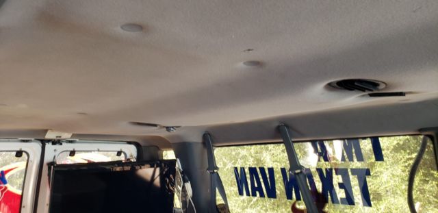 1992 Ford E-Series Van - photo 13