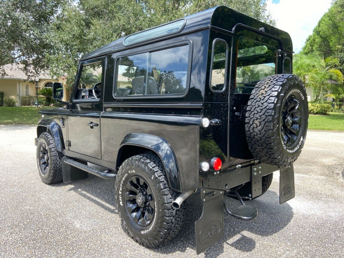 1991 Land Rover Defender - photo 2