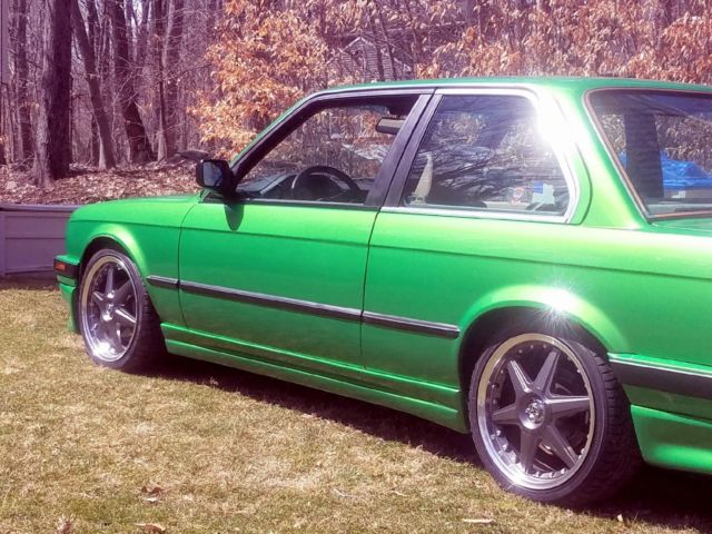 1985 BMW 3-Series IS - photo 4
