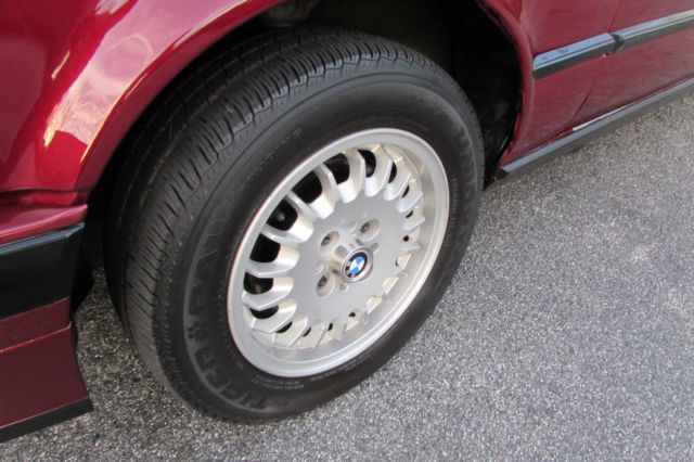 1992 BMW 3-Series 318is - photo 9