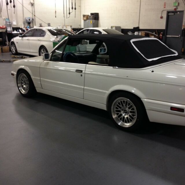 1992 BMW 3-Series Convertible - photo 11