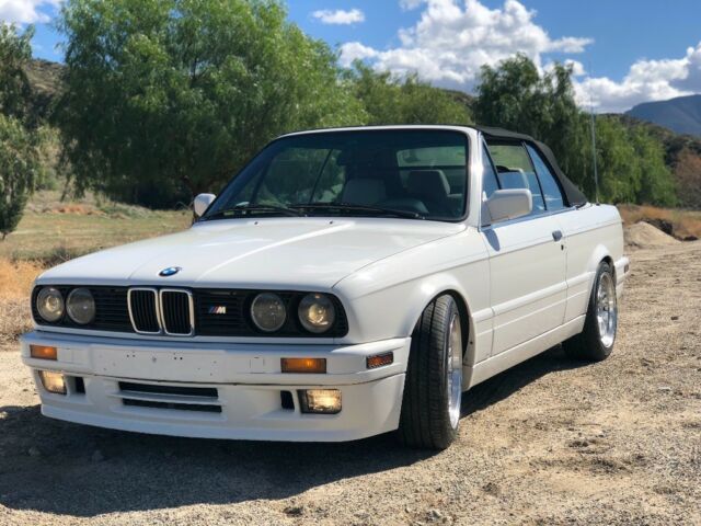 1992 BMW 3-Series Convertible - photo 2