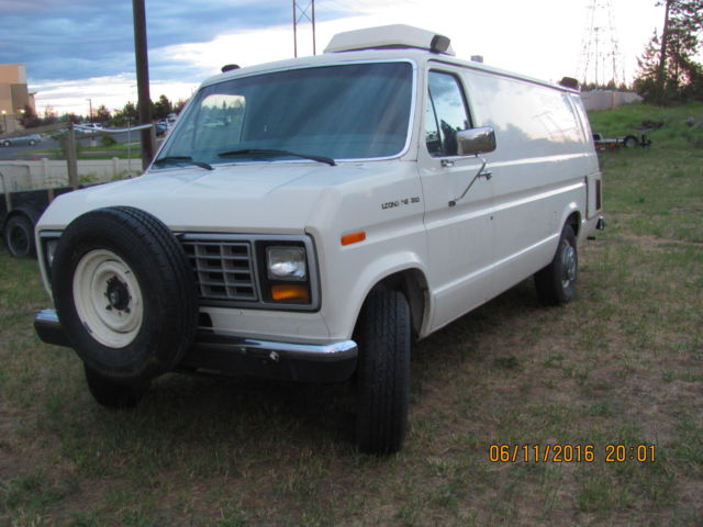 E350 Ford extended van BARN FIND 36k Miles NO RESERVE Onan Generator Roof Air 1986 Ford E-Series Van Extended Length