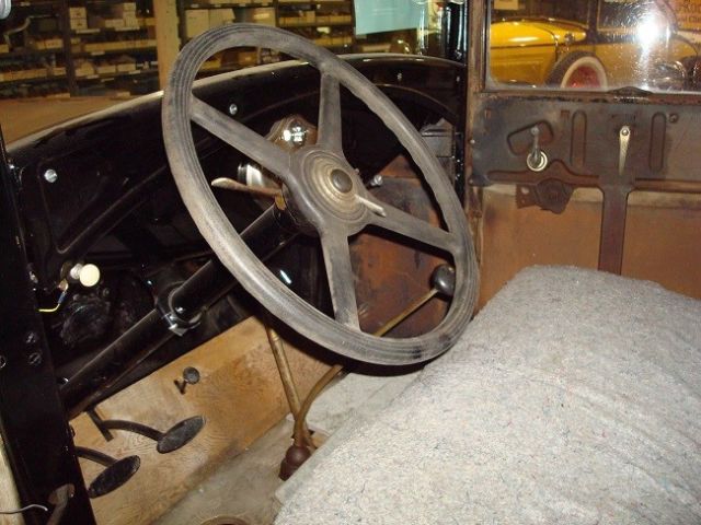 1930 Ford Model A - photo 7