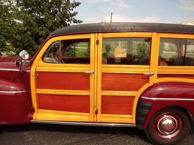 1947 Ford Woodie Station Wagon - photo 3