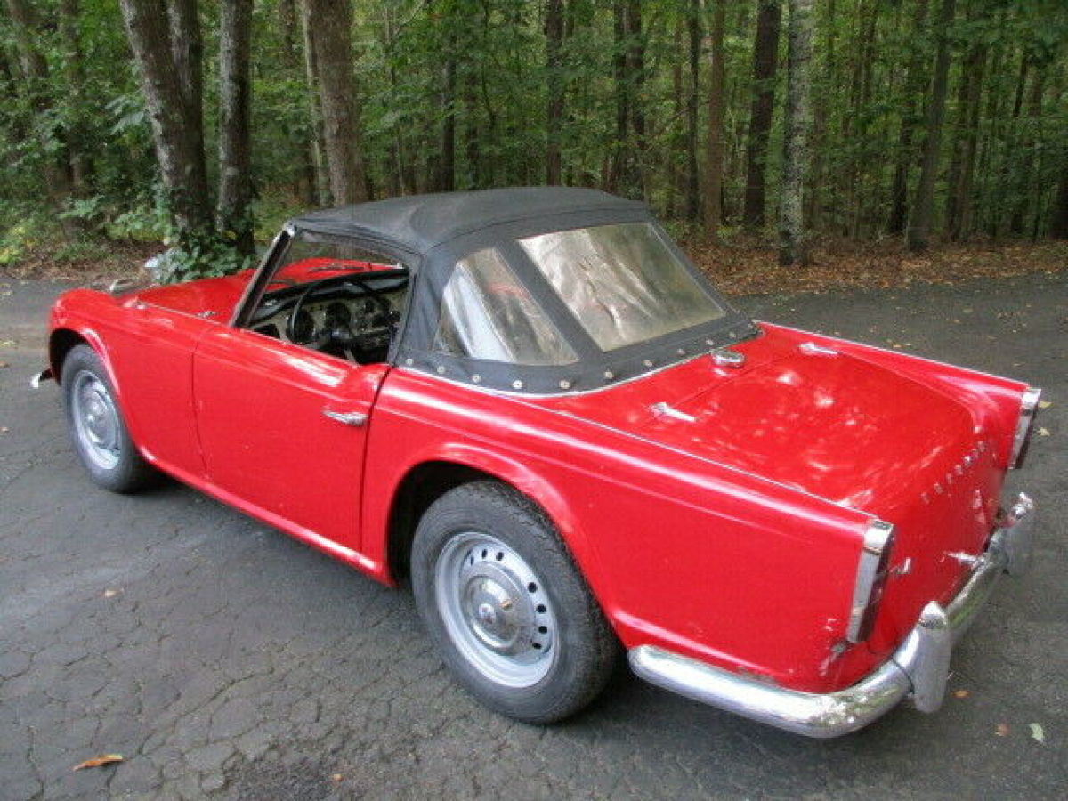 1961 Triumph TR4 - photo 3