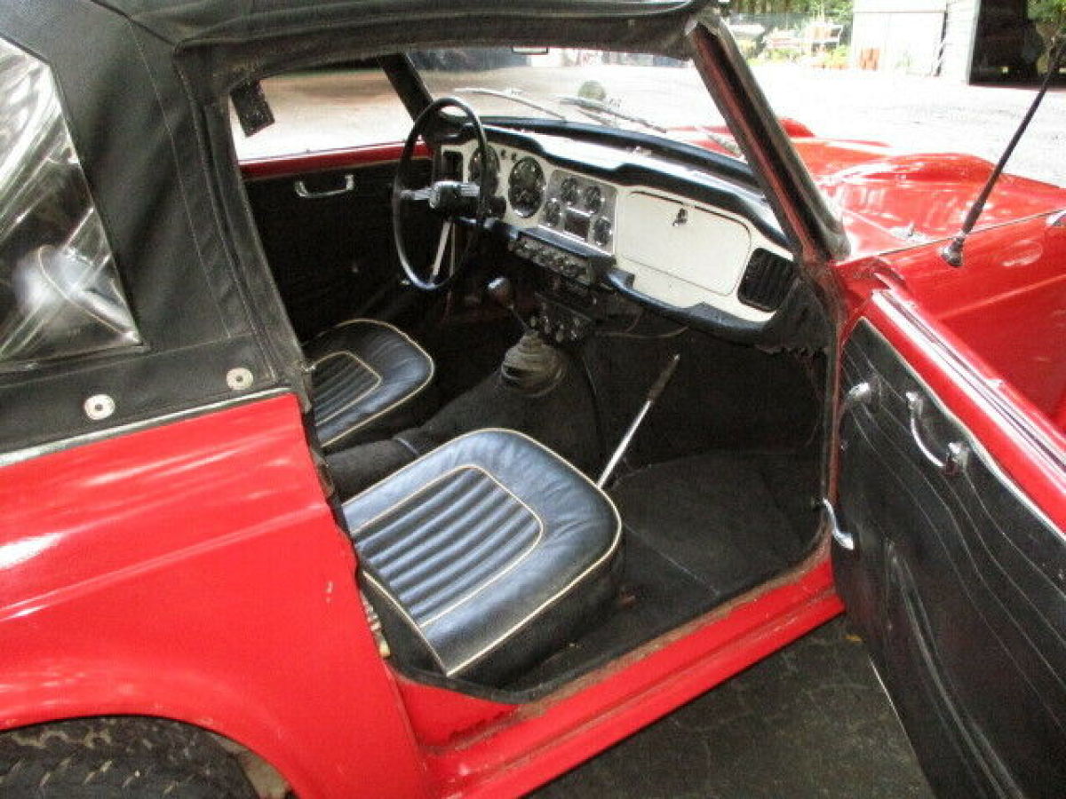 1961 Triumph TR4 - photo 8