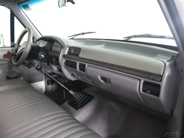 1994 Ford F-350 XL FlatBed Dually Manual 7.3L V8 Diesel Engine - photo 10