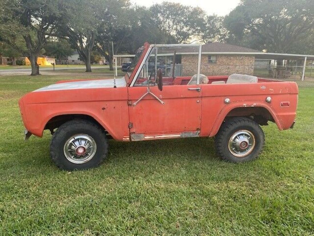 Easy rust repair, no door pillar damage 1971 Ford Bronco