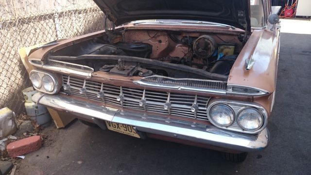 1959 Chevrolet Impala parkwood - photo 7
