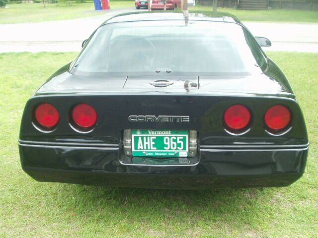 1984 Chevrolet Corvette Z51 Coupe - photo 5