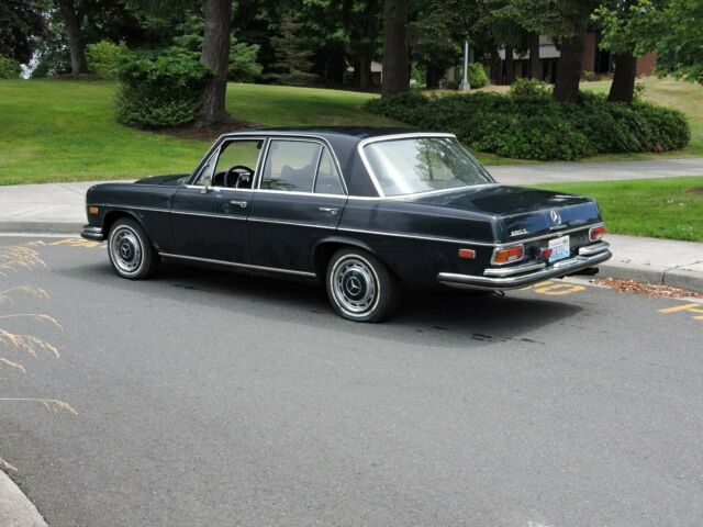 1972 Mercedes-Benz 200-Series 280s - photo 2