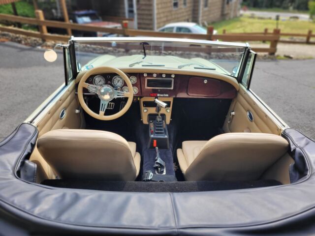 1966 Austin Healey 3000 - photo 5