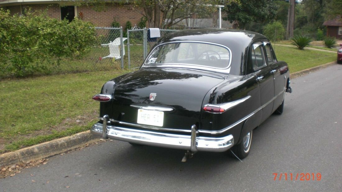 1951 Ford Customline - photo 3