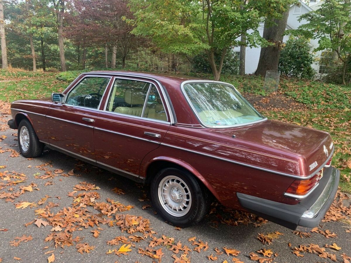 1985 Mercedes-Benz 300-Series - photo 2
