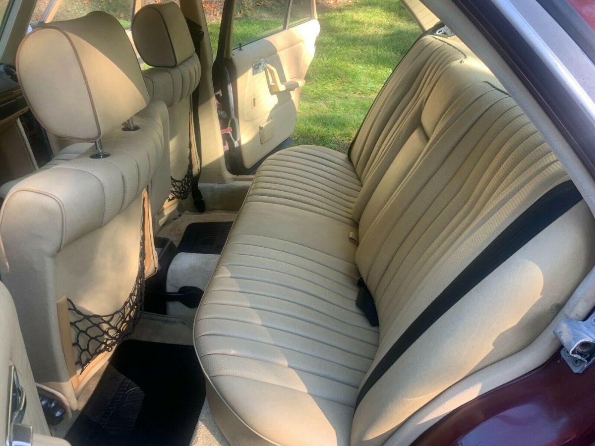 1985 Mercedes-Benz 300-Series - photo 8