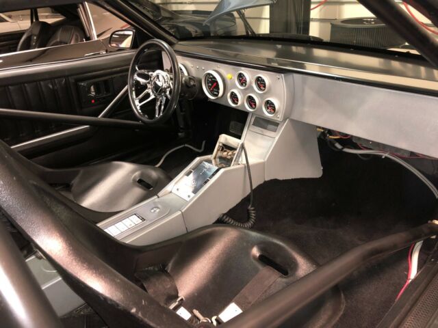 1983 Chevrolet Camaro z28 - photo 10