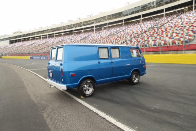 1969 Chevrolet G20 Van 108 - photo 5