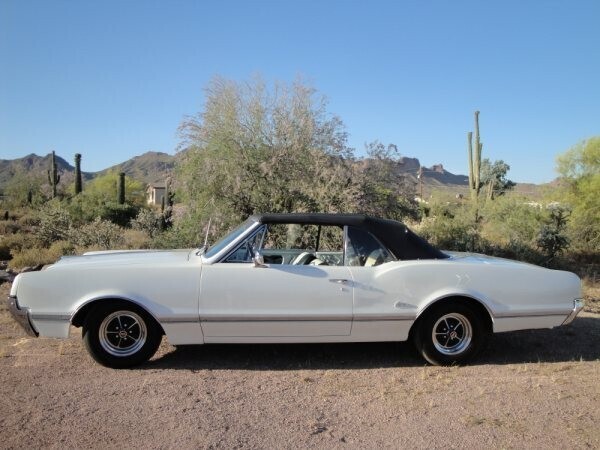 1966 Oldsmobile Cutlass blk/white - photo 7