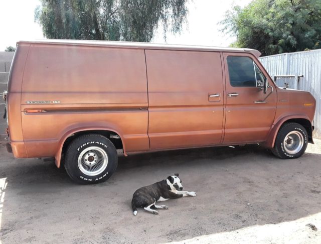 1976 Ford E-Series Van **Best Offer!!** Flared out 70s Custom Van No Rust - photo 3