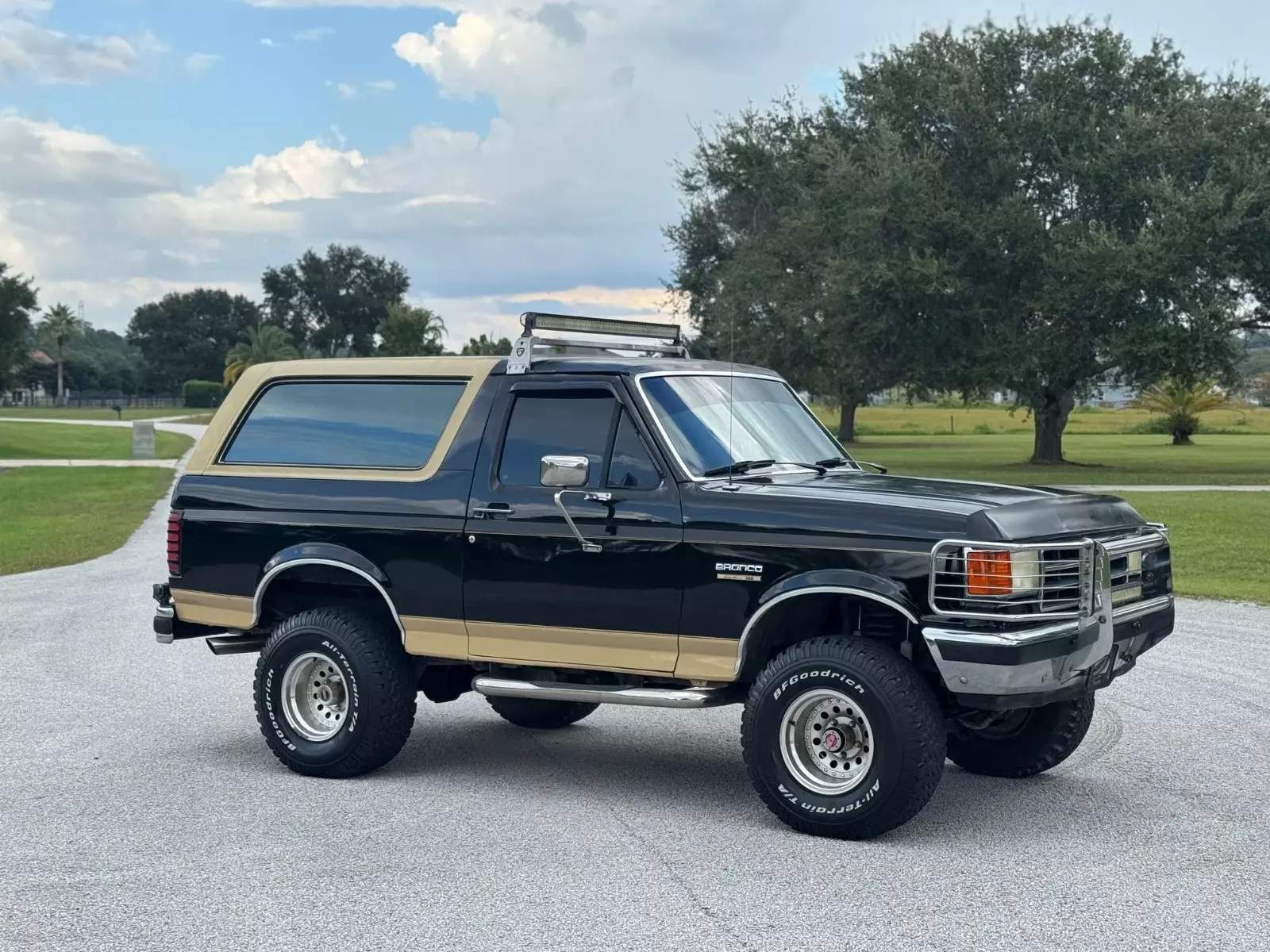 1990 Ford Bronco