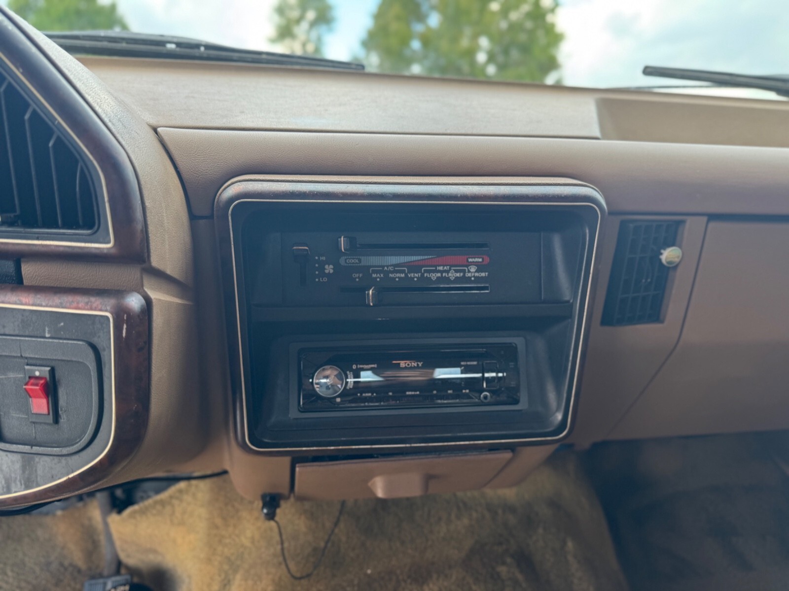 1990 Ford Bronco - photo 13