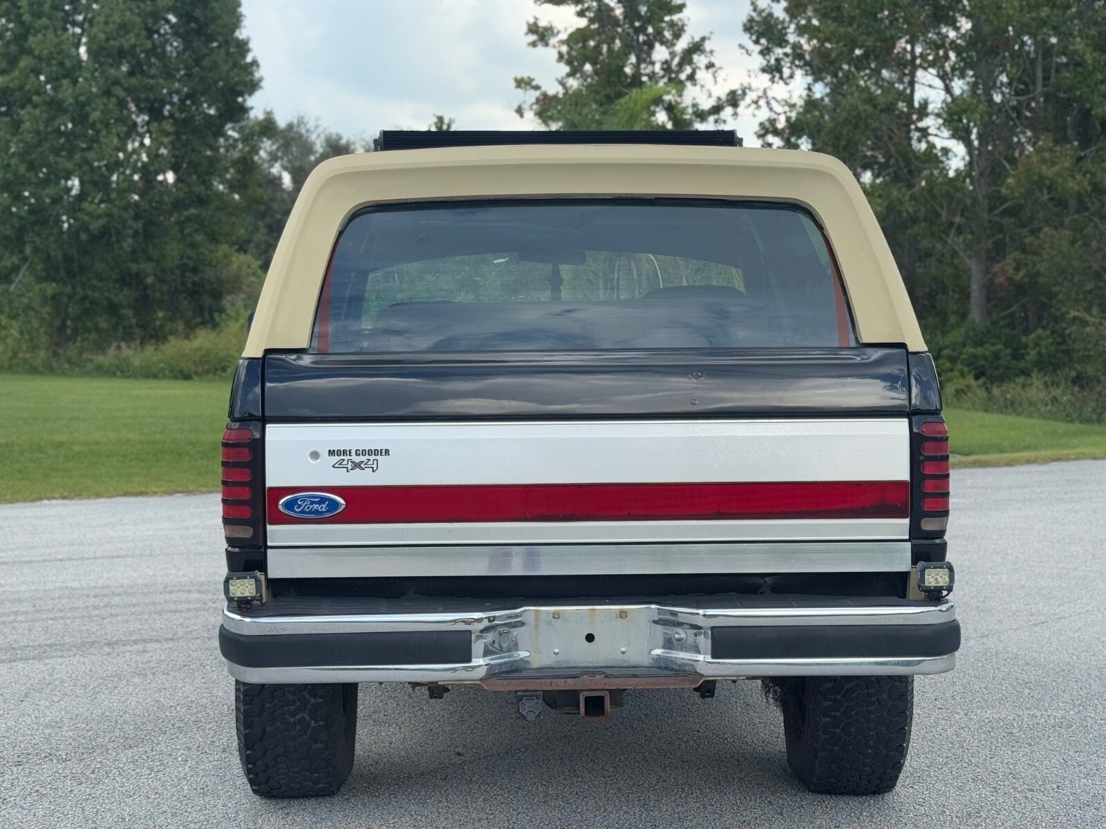 1990 Ford Bronco - photo 7