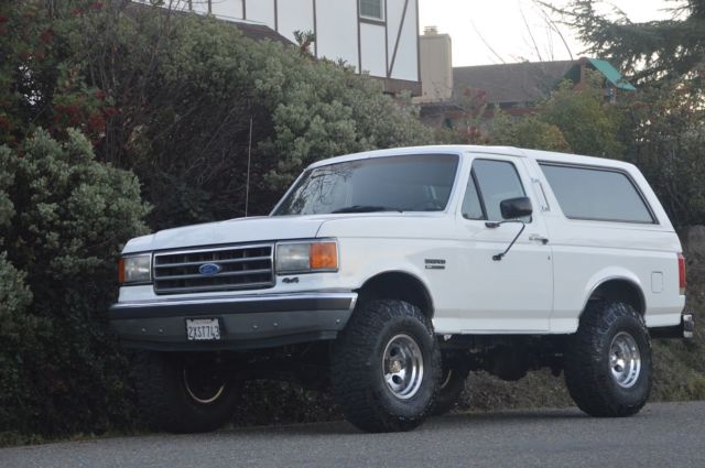 Eddie Bauer F250 Blazer 1972 1969 1995 1996 4x4 ramcharger F350 1970 1971 F150 1991 Ford Bronco XLT 4WD - EXCELLENT Condition- NO RESERVE!