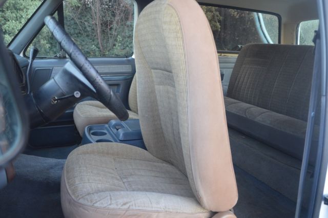 1991 Ford Bronco XLT 4WD - EXCELLENT Condition- NO RESERVE! - photo 9
