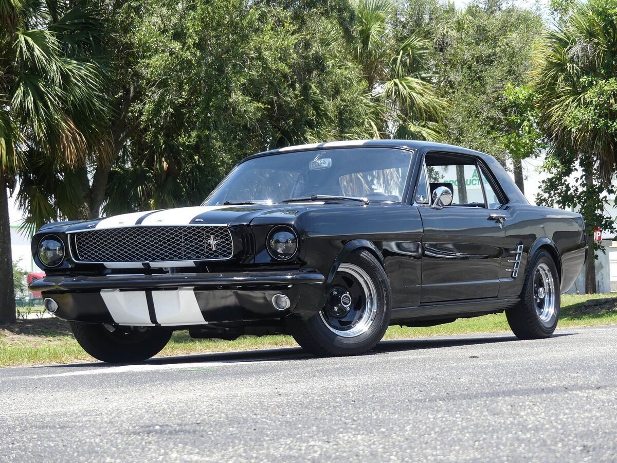 1966 Ford Mustang Coupe Restomod - photo 7