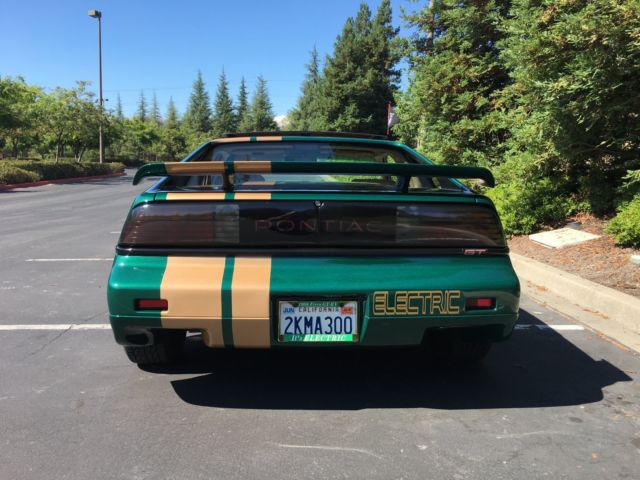 1988 Pontiac Fiero GT - photo 3