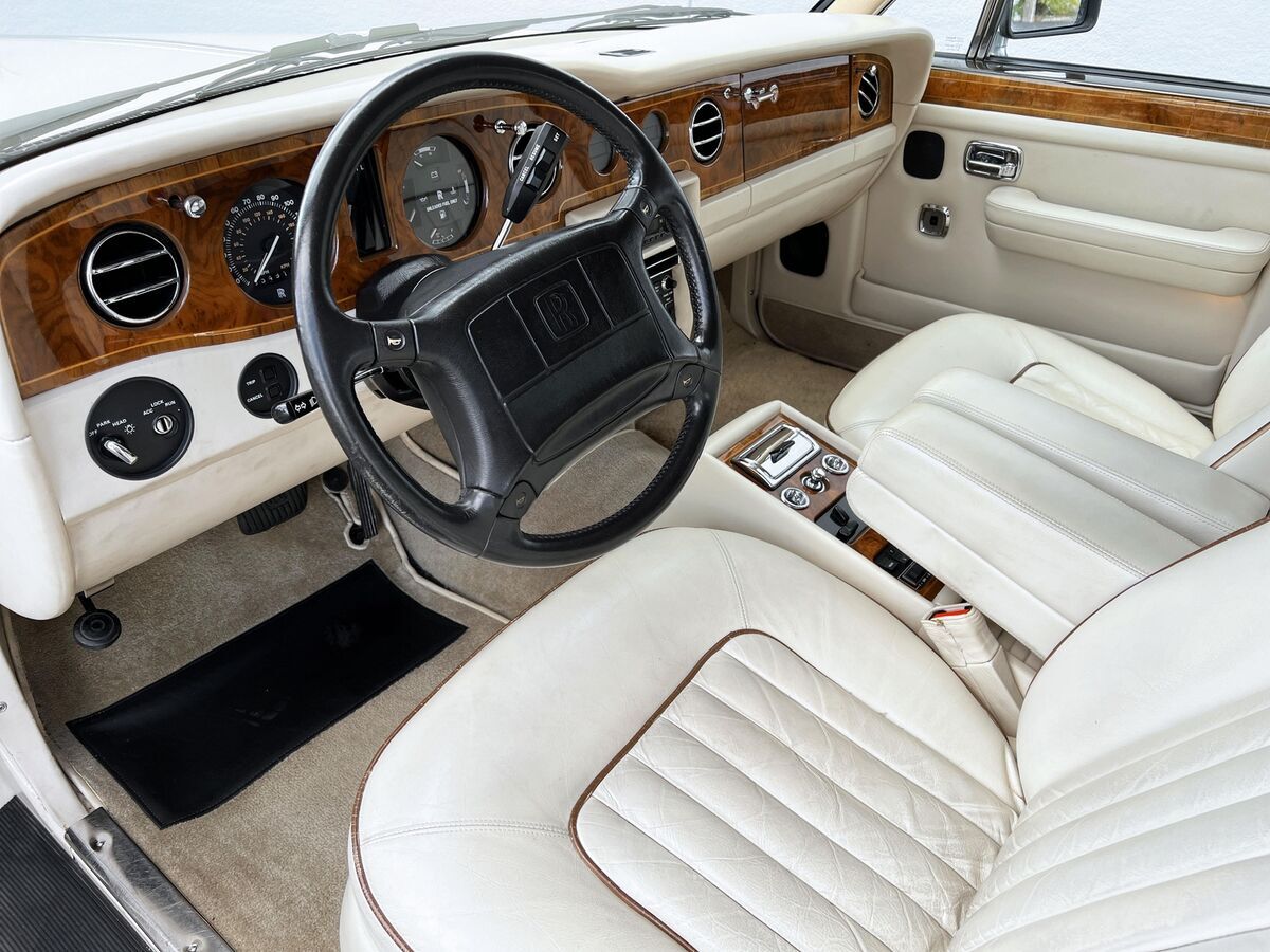 1990 Rolls-Royce Silver Spirit/Spur/Dawn - photo 13