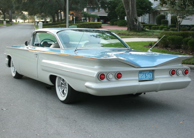 ELEGANT CUSTOM RESTOMOD - 1960 Chevrolet Impala Belair Bubbletop - 10K MILES 1960 Chevrolet Impala BUBBLETOP CUSTOM