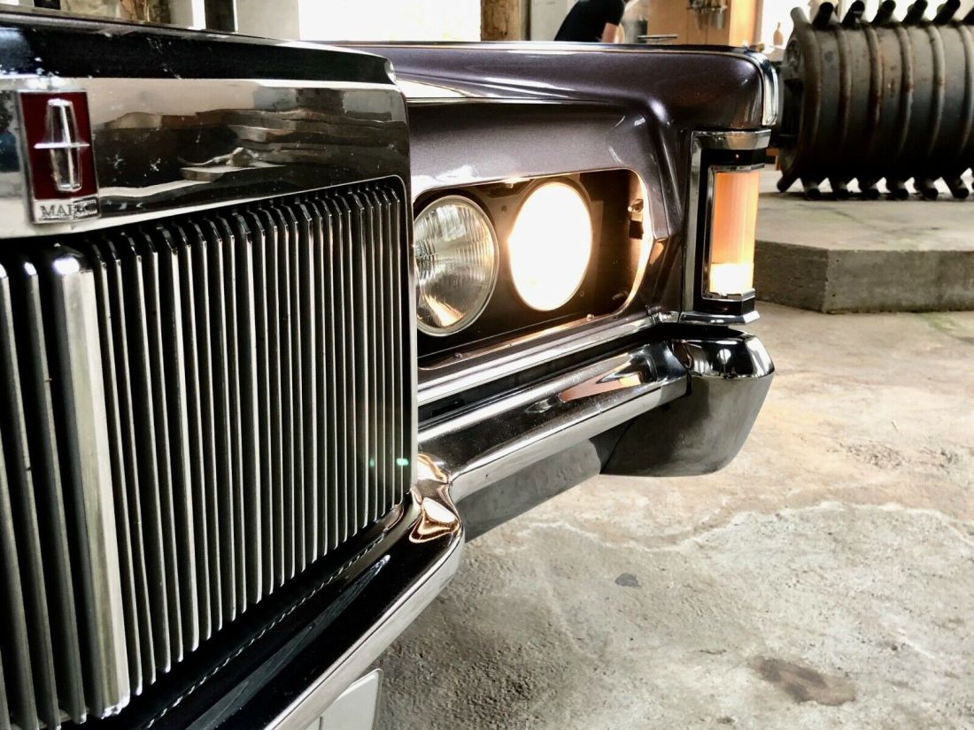 1971 Lincoln Continental - photo 6