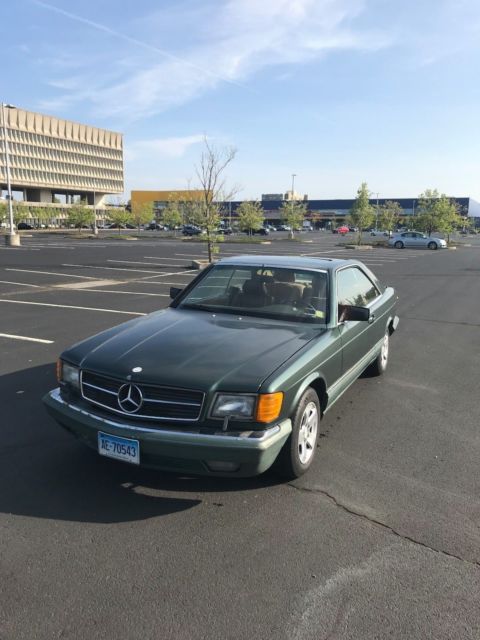 Emerald Green Runs and Drives 1991 Mercedes Benz 560 SEC NO RESERVE 1991 Mercedes-Benz 500-Series tan