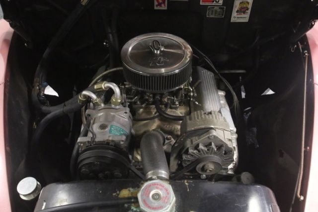 1947 Ford Deluxe Sedan - photo 5