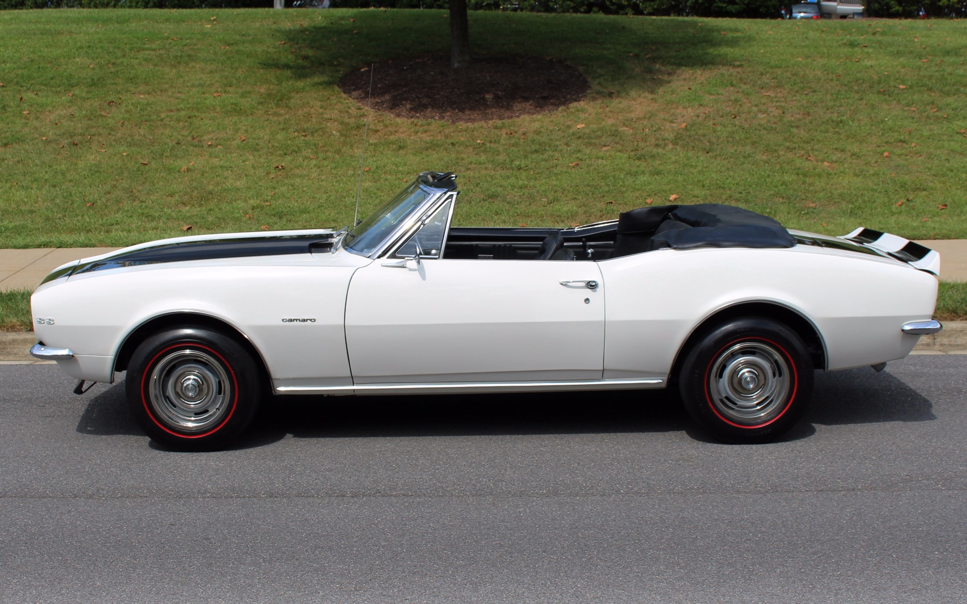 1967 Chevrolet Camaro - photo 2