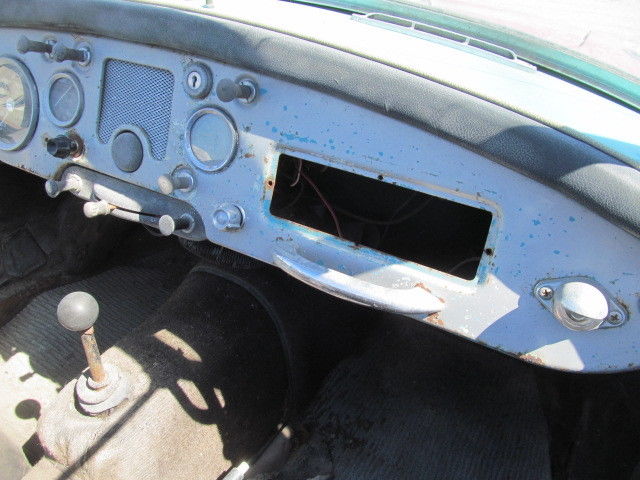1956 MG MGA 1500 Series Roadster/Convertible - photo 13