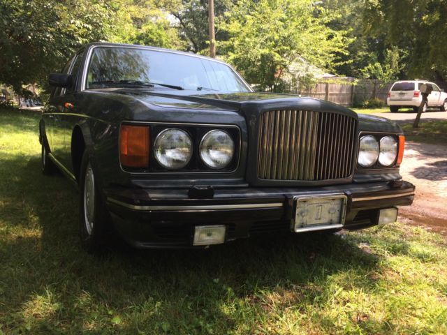 ESTATE FIND, RARE 1989 Bentley Turbo R
