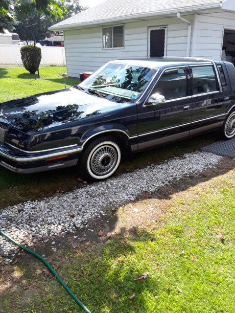 Estate Sale -10319 miles. Even have the original plastic bag for the wheel lock. 1992 Chrysler New Yorker 5th Avenue