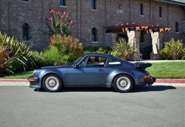 1981 Porsche 911 930 TURBO COUPE - photo 2