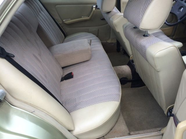 1984 Mercedes-Benz 300-Series 300D 4spd manual - photo 13