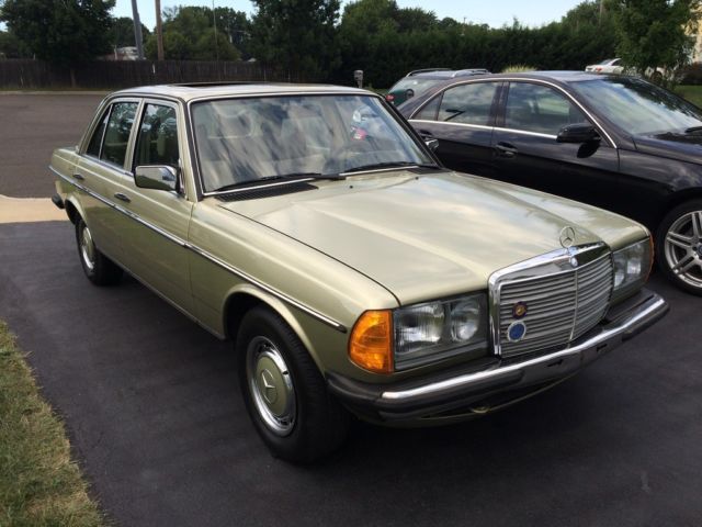 1984 Mercedes-Benz 300-Series 300D 4spd manual - photo 6