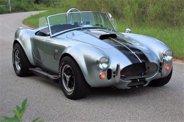 Everett Morrison: 351 V8, 5 Spd, Stereo, Cover, New Tires, Immaculate Condition! 1965 Shelby Cobra Everett Morrison